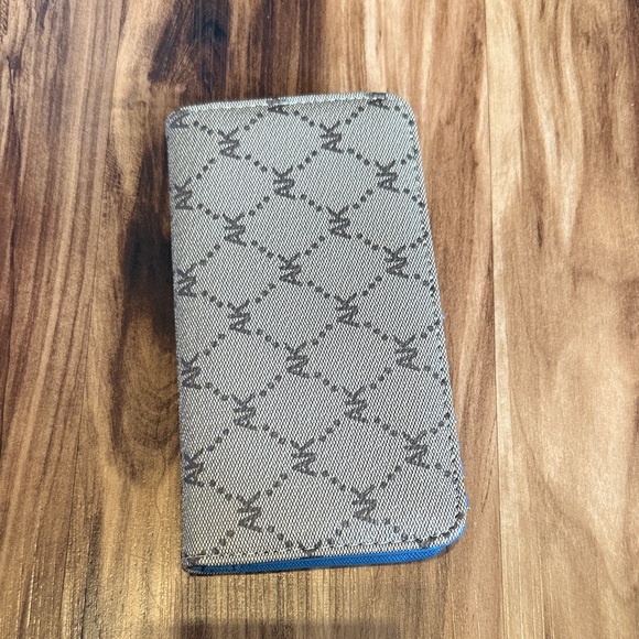 Anne Klein Wallet 🤎🦁 - Picture 3 of 8